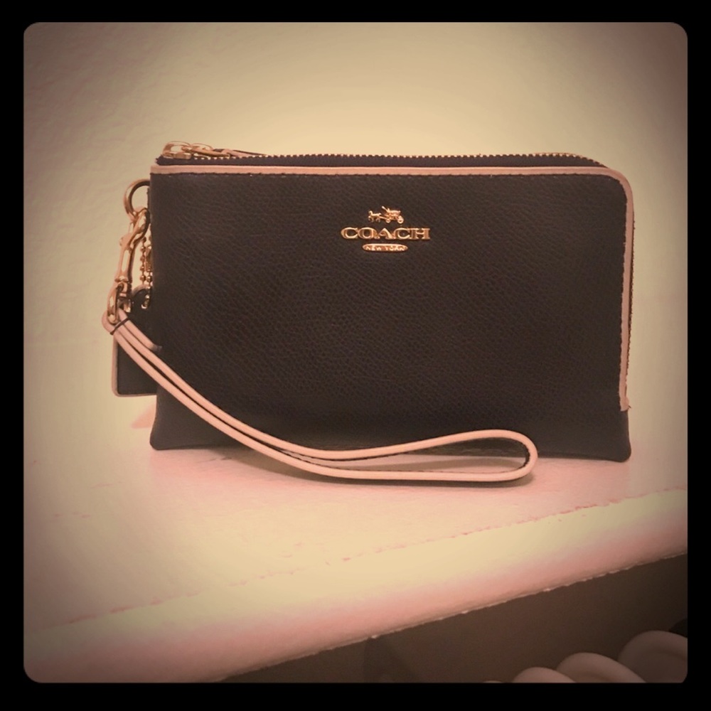 💙coach wristlet💙NWT💙